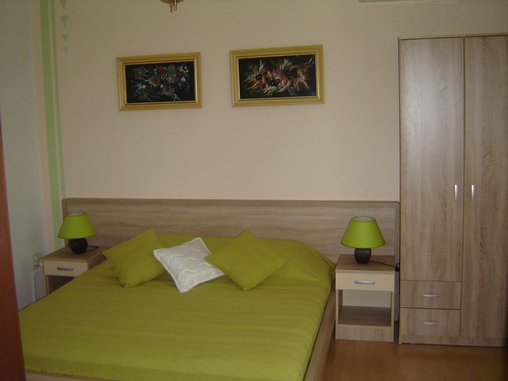 Apartmani Luna Hvar Town Eksteriør bilde