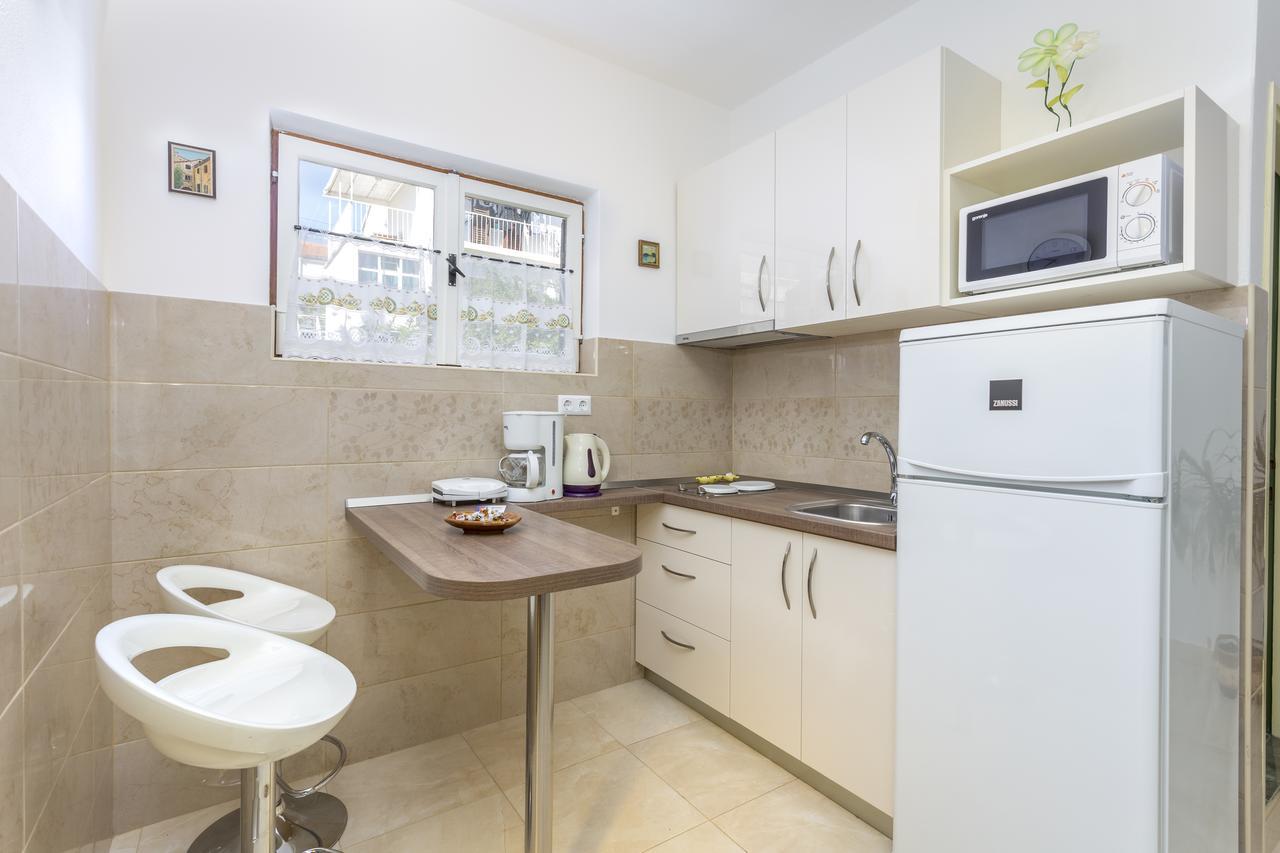 Apartmani Luna Hvar Town Eksteriør bilde